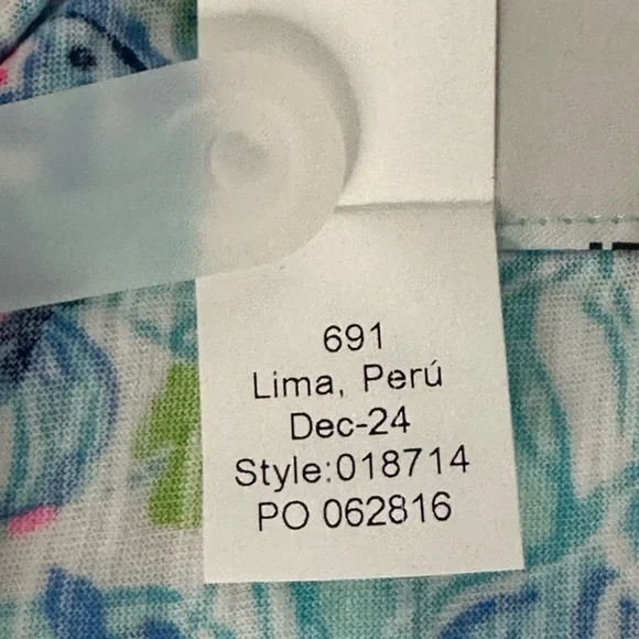 NWT Cinderella Lilly Pulitzer x Disney Parks Etta Tee Limited Edition Size Large - Picture 8 of 14